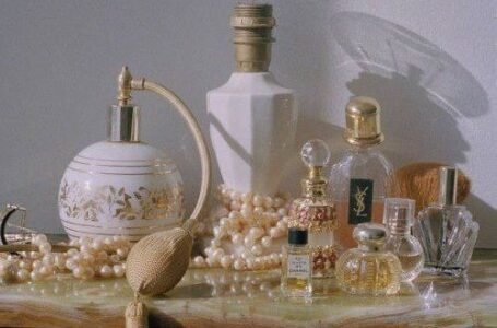 Scented Tomorrows: Shaping the Future of Perfumery