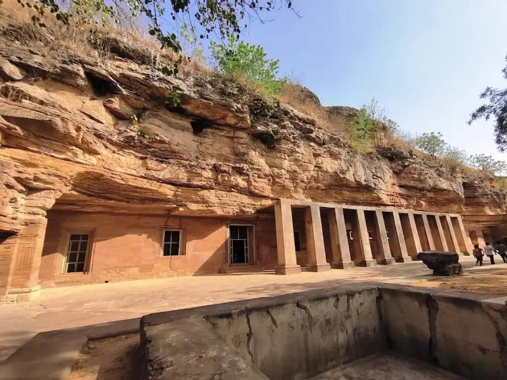 Discover the Masterpieces of Bagh Caves – An Artistic Legacy - historified