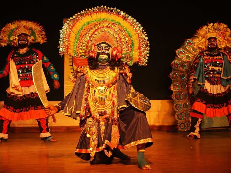  Chhau Dance: A Traditional Martial Art Form with Tribal and Folk Origins