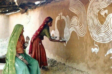 Mandana Painting: The Fading Legacy of Traditional Home Décor Art in Rajasthan and Madhya Pradesh