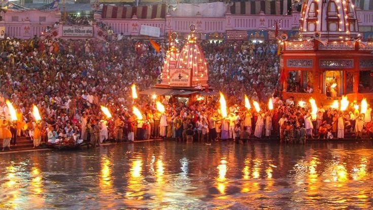  Rituals by the River: Sacred Waters in Indian Culture