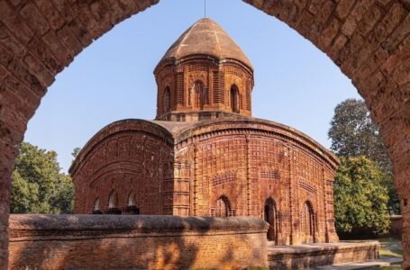 Clay Chronicles: How Terracotta Sculpted Bengal’s Temple Stories