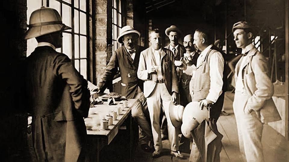Tea and Empire: How a Drink Built the Br...