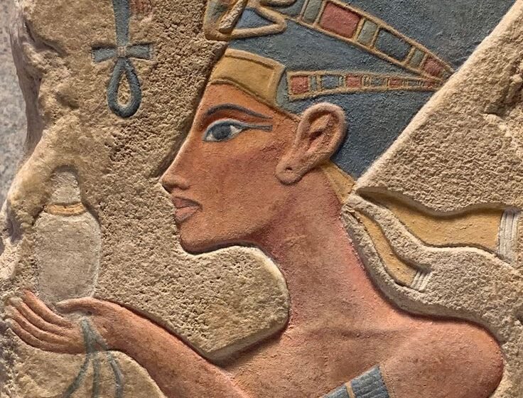 Queen Nefertiti: The Woman Who Ruled Beside a Pharaoh