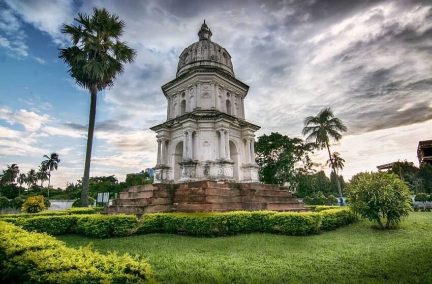  Susanna Anna Maria: The Mysterious Historical Landmark of West Bengal