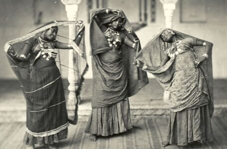 TAWAIFS AND TEHZEEB – The courtesans of medieval India